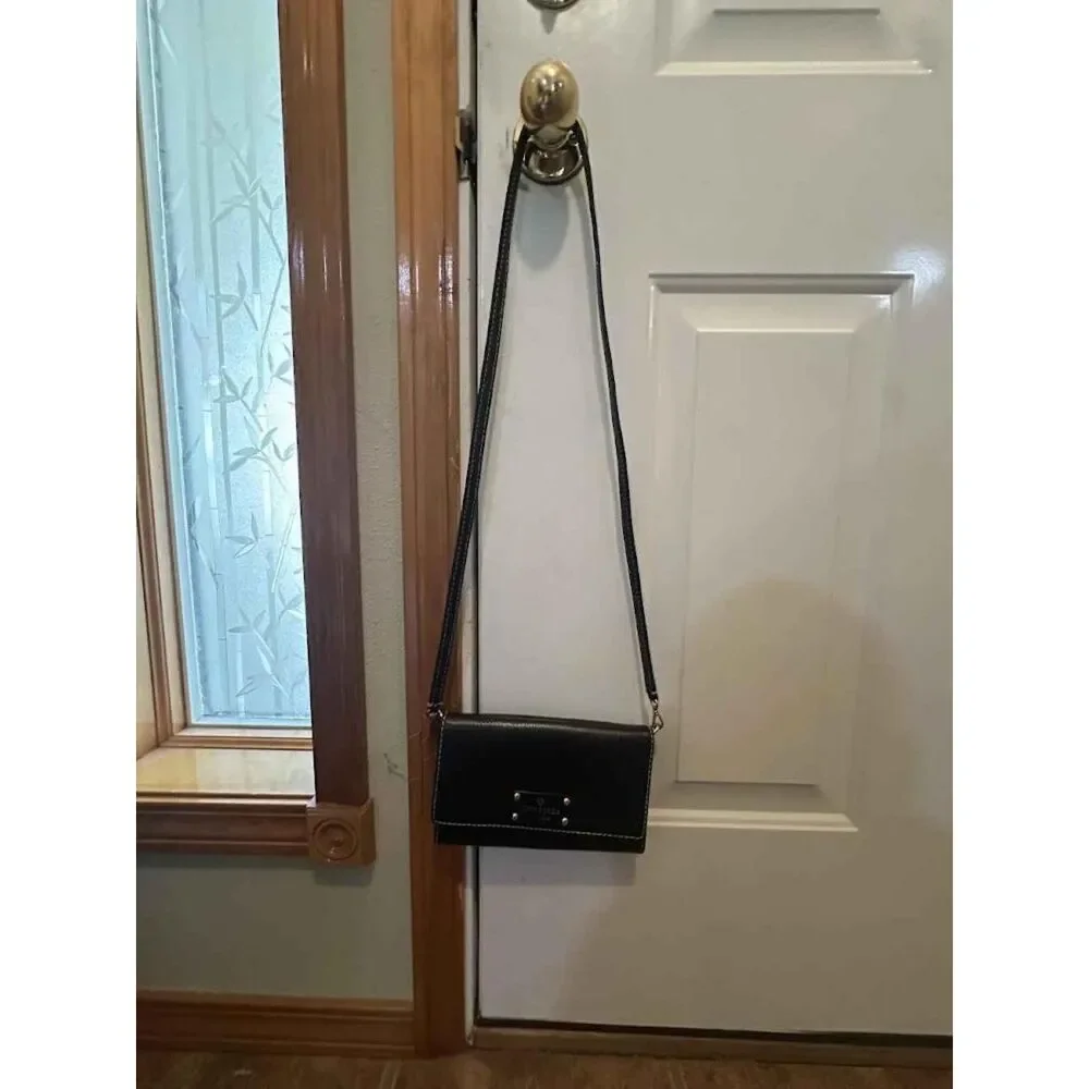 Kate Spade New York Wellesley Black Pebbled Leather Wallet Chain Crossbody Bag